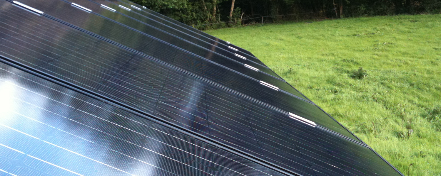 http://www.sunsparksolar.uk/uploads/images/pageimage/mods_in_the_sun.jpg